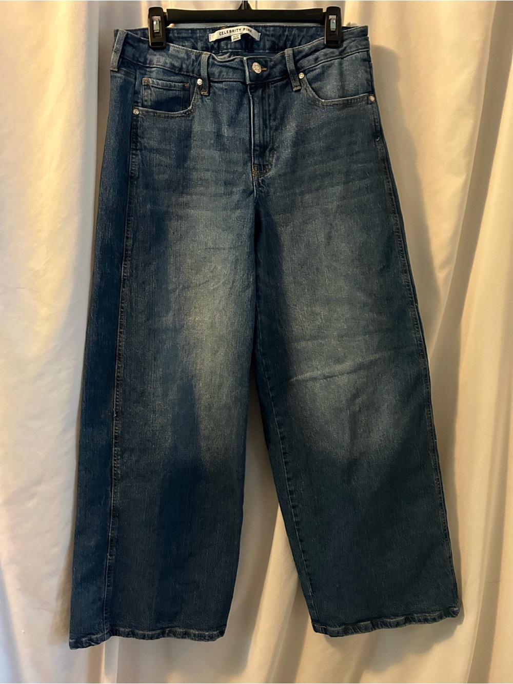 Celebrity Pink Women’s Relaxed Wide-Leg Blue Jeans